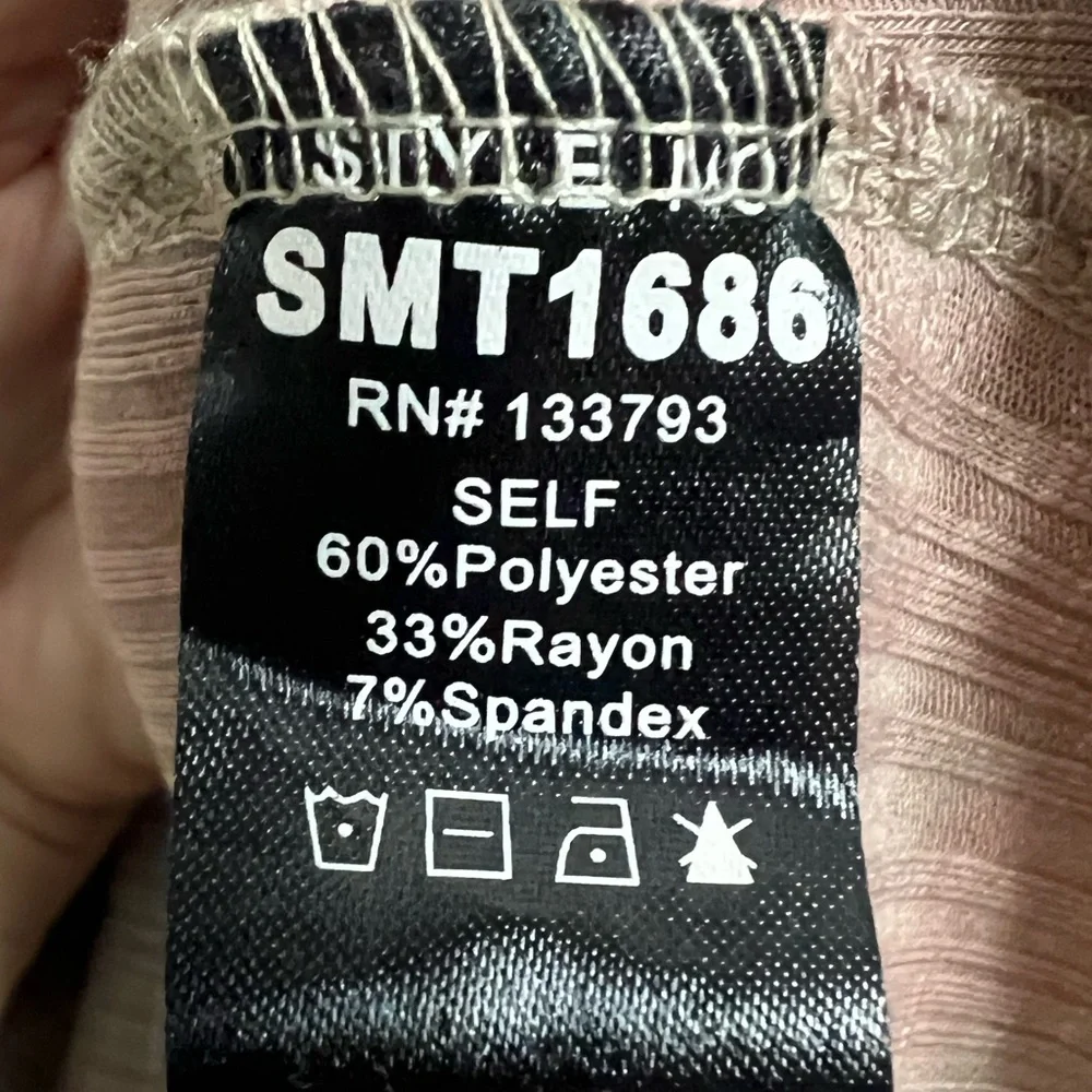 POL Women’s Ribbed Pink and Tan Tie Dye Short Sleeve Top with Button Details - Picture 7 of 8